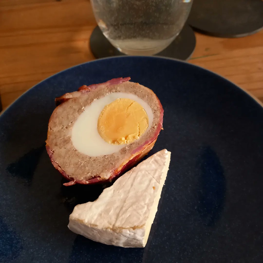 HardingJ66's tweet image. Day 18 of World Carnivore Month. Using up leftovers today too. #zerowaste #worldcarnivoremonth #yestomeat #britishmeat