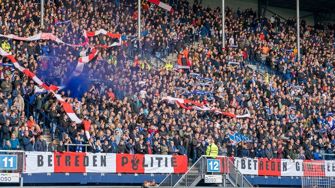 nieuwnoord's tweet photo. “𝐖𝐢𝐣 𝐡𝐞𝐛𝐛𝐞𝐧 𝐝𝐚𝐚𝐫𝐨𝐦 𝐛𝐞𝐬𝐥𝐨𝐭𝐞𝐧 𝐨𝐦 𝐨𝐧𝐳𝐞 𝐠𝐞𝐩𝐥𝐚𝐧𝐝𝐞 𝐬𝐟𝐞𝐞𝐫𝐚𝐜𝐭𝐢𝐞 𝐧𝐢𝐞𝐭 𝐝𝐨𝐨𝐫 𝐭𝐞 𝐥𝐚𝐭𝐞𝐧 𝐠𝐚𝐚𝐧. 𝐆𝐞𝐞𝐧 𝐢𝐧𝐭𝐞𝐫𝐚𝐜𝐭𝐢𝐞, 𝐠𝐞𝐞𝐧 𝐬𝐟𝐞𝐞𝐫𝐚𝐜𝐭𝐢𝐞!” ❌

Lees hieronder ons statement.

https://t.co/1T32qUIq4H

#HEEgro https://t.co/F2Hw4IGABz