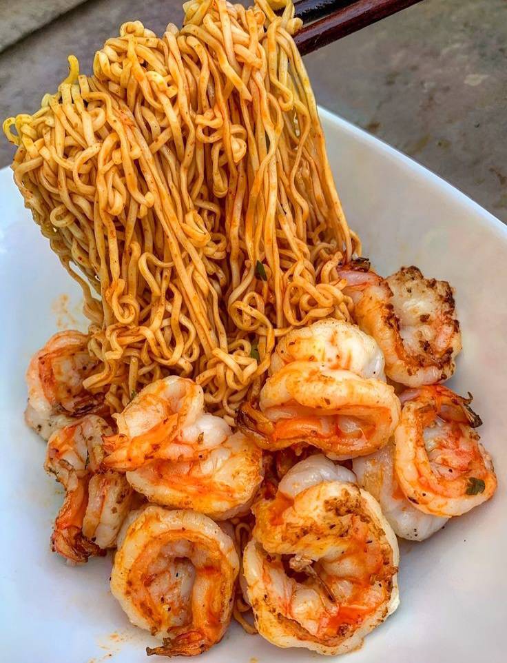 homevsfastfood's tweet photo. Shrimp 🍤 and Noodles 🍜 
https://t.co/J4kfnLdrNE https://t.co/pihZmFKujc