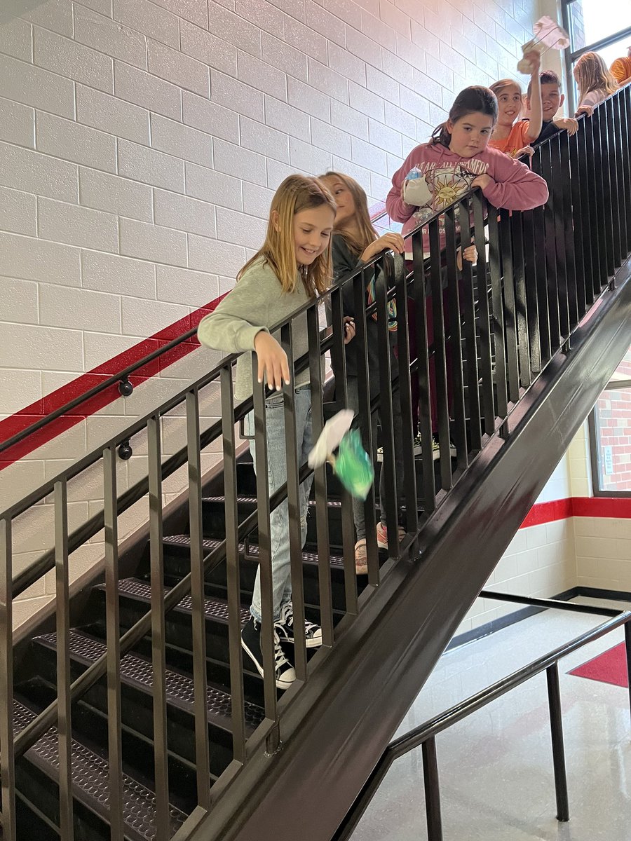 Lisa Williams tweet media