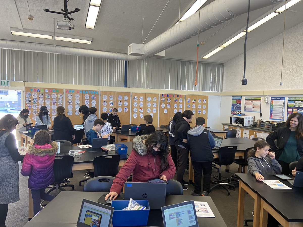Michael Dougherty (@mdoughertymms) on Twitter photo App creators sharing their end products! Super cool <a href="/MorelandSchools/">Moreland School Dist</a> Students were excited to show and tell. App creators sharing their end products! Super cool <a href="/MorelandSchools/">Moreland School Dist</a> Students were excited to show and tell.