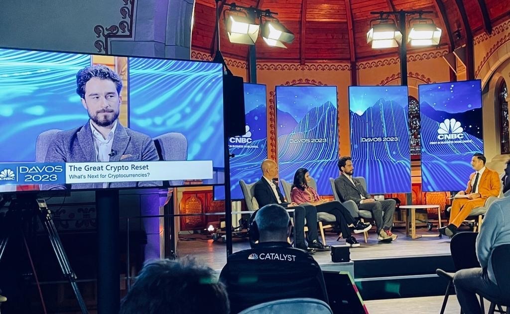 From Davos, <a href="/RegenRene/">Rene ◘ 🦇🌳</a> discusses the "Great Crypto Reset" &amp; ReFi in 2023 for @cnbc with <a href="/MParlikar/">Medha Parlikar</a> &amp; <a href="/gronager/">Michael Gronager</a>, moderated by <a href="/ArjunKharpal/">Arjun Kharpal</a>.

#WEF23 #CNBCxWEF23