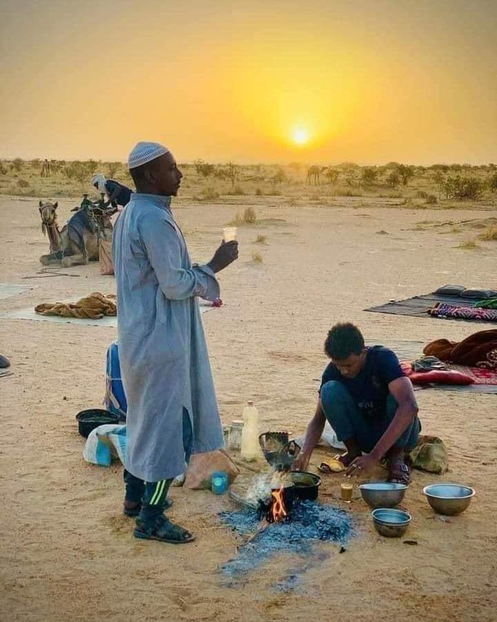 اصحاب الخبرة : شروق ام غروب 
 🤔🤔🤔🤔🤔

اولاد الريف اظهرو 👌😍