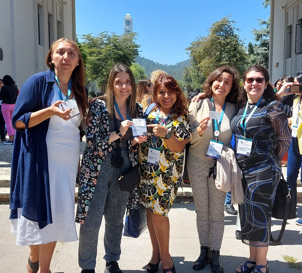 TALK Debriefing (@talkdebriefing) on Twitter photo Enhorabuena a las primeras Instructoras de debriefing TALK en Chile!!
Gracias <a href="/iriscarla2001/">CARLA PRUDENCIO</a>, <a href="/gamavelazco/">Gamaliel Velazco</a> y <a href="/esleonc/">Esther Leon CCRN, MSc, FMC, MHA, PhDc</a> por vuestro excelente trabajo de difusión y educación. 💖 Enhorabuena a las primeras Instructoras de debriefing TALK en Chile!!
Gracias <a href="/iriscarla2001/">CARLA PRUDENCIO</a>, <a href="/gamavelazco/">Gamaliel Velazco</a> y <a href="/esleonc/">Esther Leon CCRN, MSc, FMC, MHA, PhDc</a> por vuestro excelente trabajo de difusión y educación. 💖