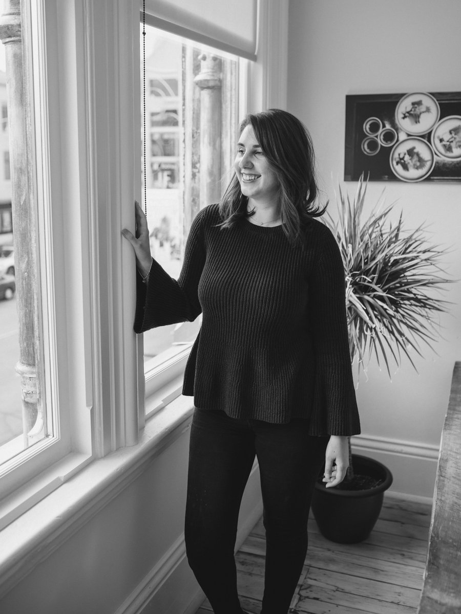 Natalie is our Senior Graphic Designer, based in Waterloo, Ontario. 

From logo creation to marketing materials - her years of experience in the design field has made her the sought after industry expert for clients looking to turn their businesses into brand icons!

#Sway