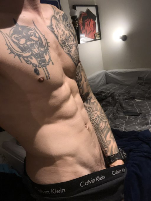 @mishathefairyy 6&rdquo;3 Dutchman and maybe the only whiteboy in this commentsection&hellip;.. definitely the only<a class="tags" target="_blank" title="On Twitter" href="/?out=eyJ0eXAiOiJKV1QiLCJhbGciOiJIUzUxMiJ9.eyJpYXQiOjE3MjUxOTk0NjAsImlzcyI6InR3cG9ybnN0YXJzLmNvbSIsIm5iZiI6MTcyNTE5OTQ2MCwiZXhwIjoxNzU2NzM1NDYwLCJyZWRpcmVjdF91cmwiOiJodHRwczovL3R3aXR0ZXIuY29tL21pc2hhdGhlZmFpcnl5In0.xNzc5eBIwIzlLezZfLbWtjfZUryeUXcTLFNwDfSQT0yBC7bDWDHqsRnoAX_CEnMK3PtbWhji2IK9SO4bZvzFlA">@mishathefairyy</a>