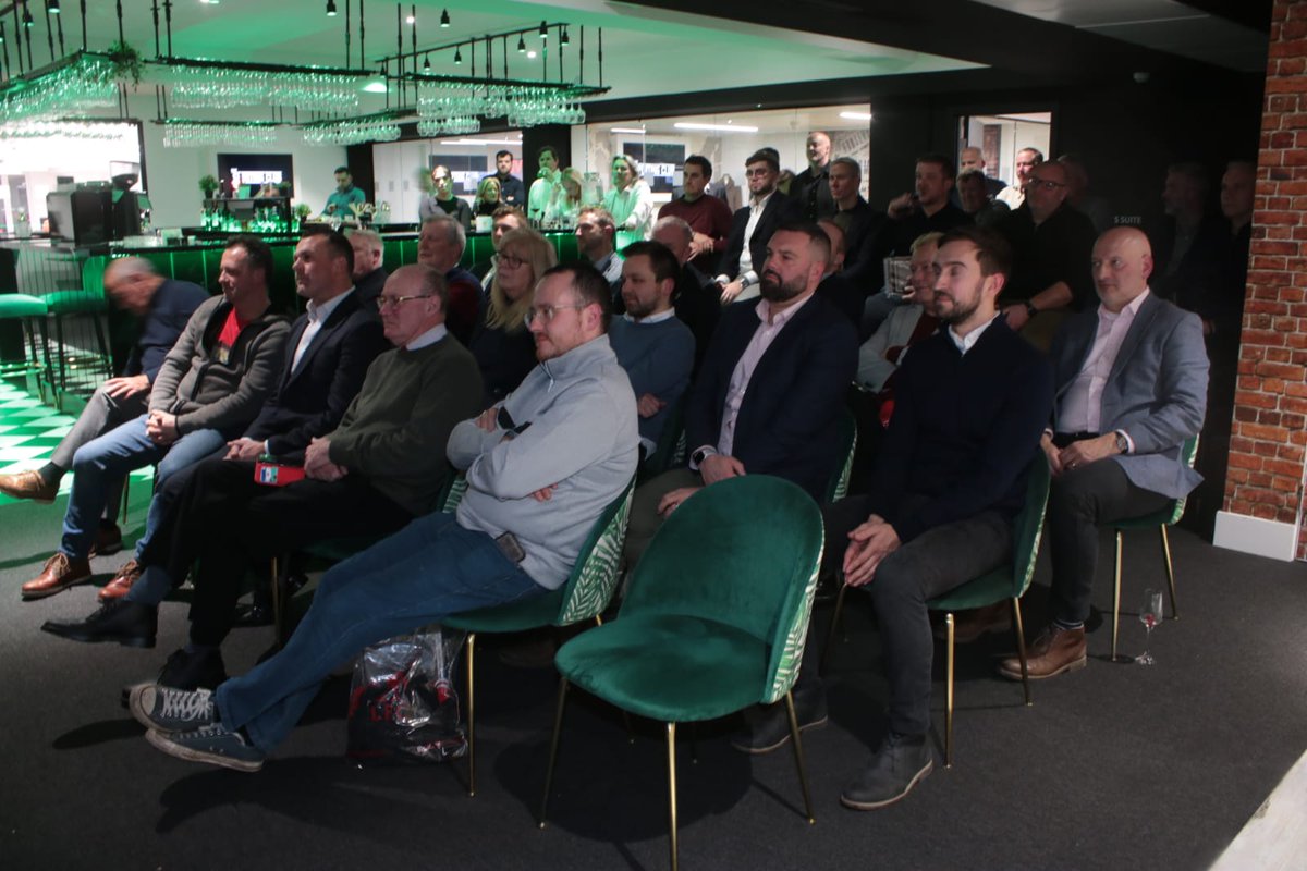 dollarsandart's tweet photo. It's a @SportingclubThe @sedulo_group thing. Top drawer thanks to all involved ⚽️👍💫 @PaulCKSedulo @IanStaffs photo credit 📸 @DaveThePapLpool #sedulo #sportingclub #philthompson #sammylee https://t.co/ASPrwyylpw