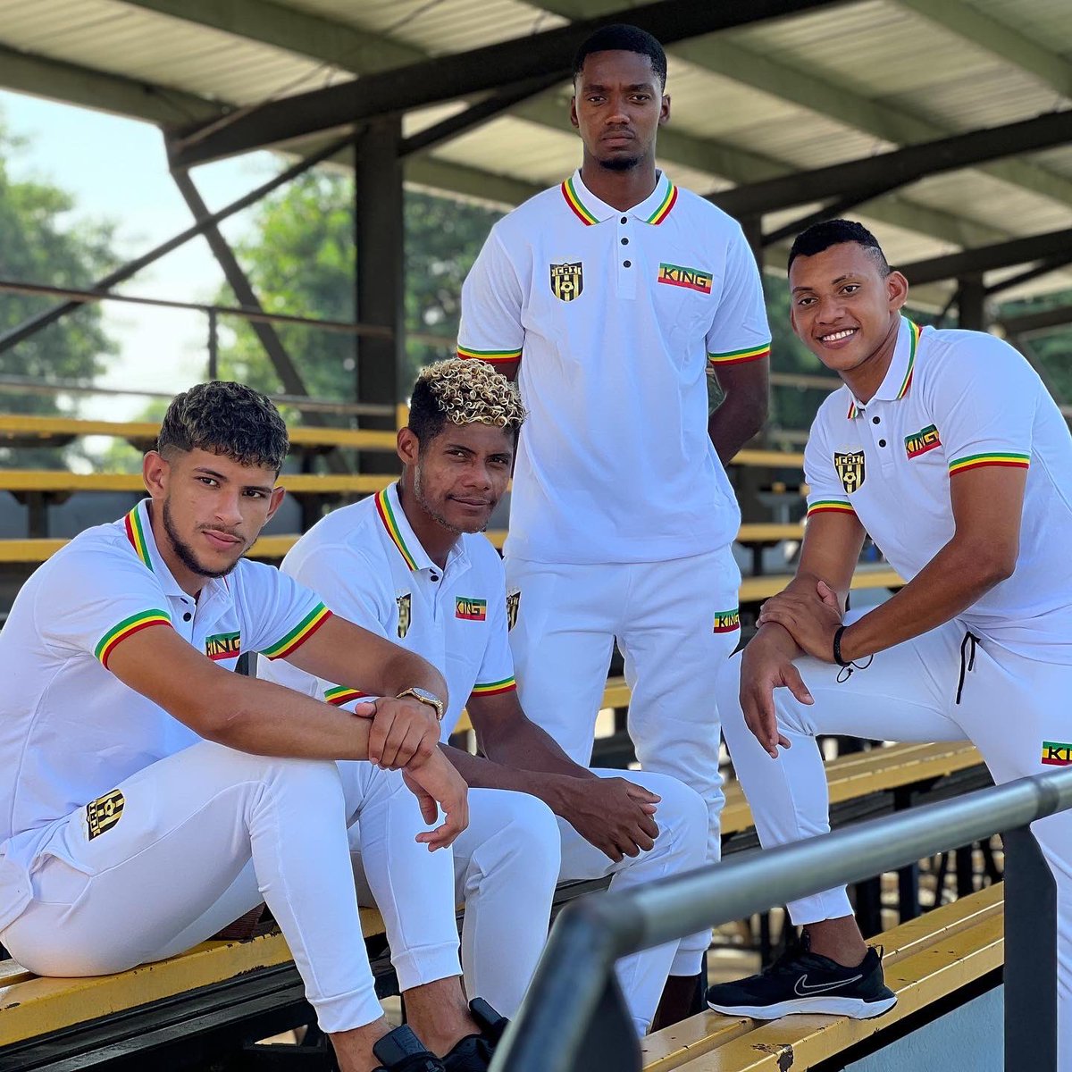 CAIPanama's tweet photo. ¡𝗡𝗨𝗘𝗦𝗧𝗥𝗔 𝗜𝗡𝗗𝗨𝗠𝗘𝗡𝗧𝗔𝗥𝗜𝗔 𝗦𝗜𝗘𝗠𝗣𝗥𝗘 𝗘𝗦 Chessking👕!

Gracias a nuestro patrocinador 𝗖𝗵𝗲𝘀𝘀𝗸𝗶𝗻𝗴 por nuestra indumentaria de presentación 😎.

#EstoEsCAI https://t.co/4TC1xO1ww5