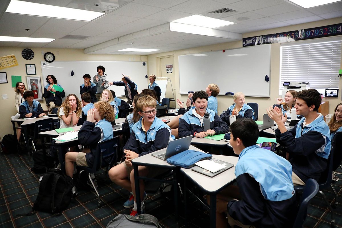 GSSstingrays's tweet photo. The students got quite creative with their insults, but fear not, every battle ended with a clever compliment.#gulfstreamschool #middleschool #shakespeareinsults #shakespeare #privateschool #independentschool @Wwm_Shakespeare @folgerlibrary @the_globe @osfashland @ShakespeareinDC https://t.co/hAyEAehs4c
