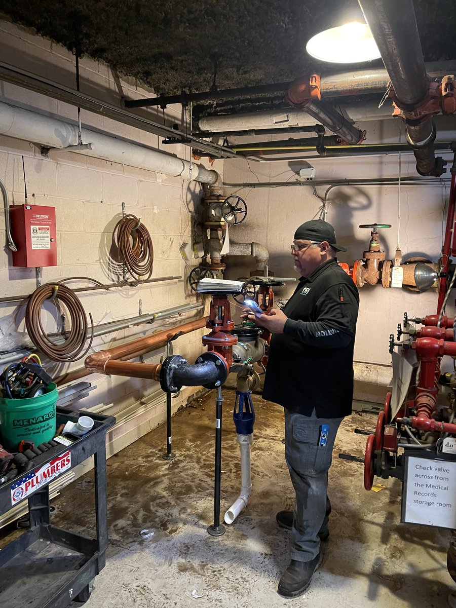 BackflowChicago's tweet photo. Another late-night shutdown at a retirement home! We truly mean 24/7/365! CBI = backflow experts! #CallTheExperts #ChicagoBackflow #CBI https://t.co/3XT7wYJb0T