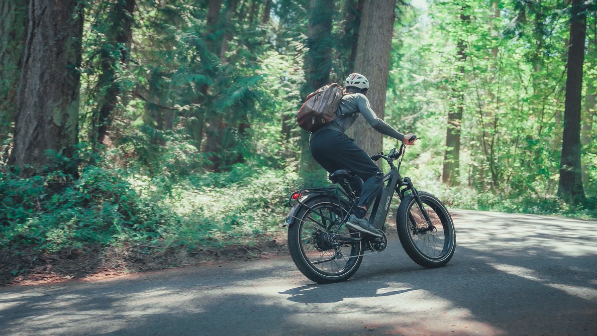 multijoycom's tweet photo. Riding a bike, electric or not, is great for your health and the health of the planet, and there are few things in this world that can be both fun and impactful in such a dramatic way. #electricbicycles #biking #freeride 

website:https://t.co/Tl2BjRoRfx. https://t.co/i01P5CVwde