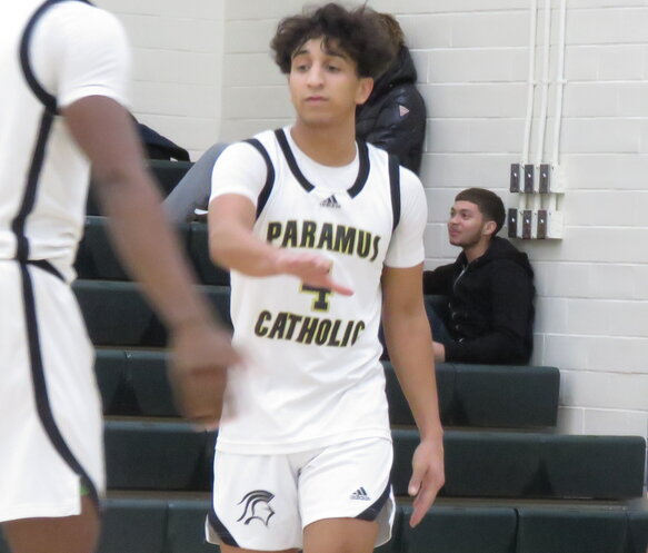 NJHoops's tweet photo. Paramus Catholic's Niko Gomez makes https://t.co/MN2EJY3GAB new list of top available seniors at Public vs. Private Showcase - https://t.co/L3nZm7djLv https://t.co/a75zLhk1CD