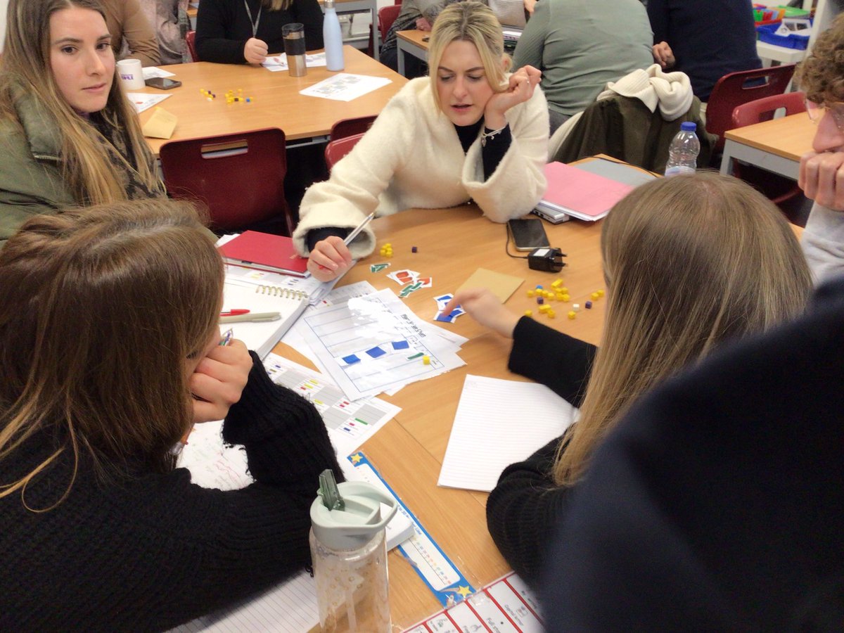 LoosePrimary's tweet image. Exploring number using base 5 so we understand how it is to be a learner #placevalue #concrete #pictorial #abstract