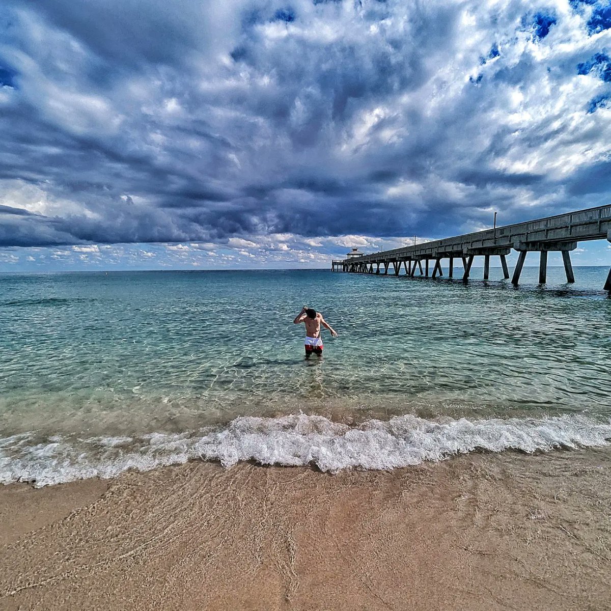 ctrlEntropy's tweet image. fun in the 🌞 and be in the 🌊