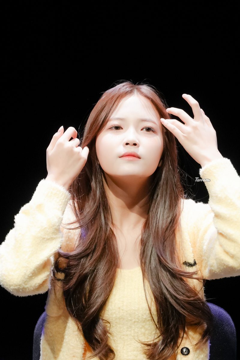 tarrazu_photo's tweet photo. #번윗럽 #퀸덤 #BurnWithLove #라필루스 #힛야 #그라타타 #Lapillus #라피스 #mldnews
존예 서원... 170까지 크시길...
@Lapillus_twt https://t.co/eAJYLcwyNp