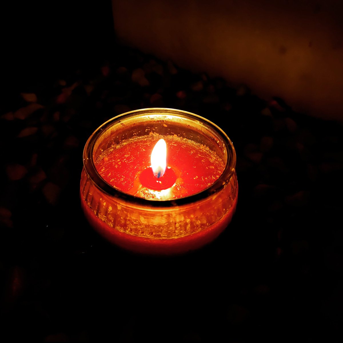 NikhiTha__'s tweet photo. 📸 #candlelight https://t.co/3OOKbkPwZ9