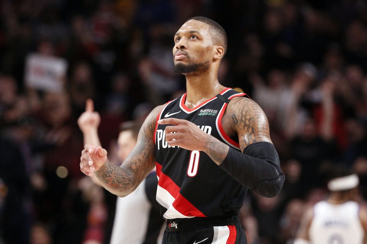 KalshiHoops's tweet photo. Damian Lillard in his last six games:

34 PTS | 4 REB | 8 AST | 47.8 FG%
30 PTS | 4 REB | 5 AST | 48.0 FG%
50 PTS | 2 REB | 3 AST | 57.1 FG%
36 PTS | 5 REB | 10 AST | 55.0 FG%
40 PTS | 3 REB | 6 AST | 58.8 FG%
44 PTS | 3 REB | 8 AST | 60.0 FG% https://t.co/VhoPPKkE5y