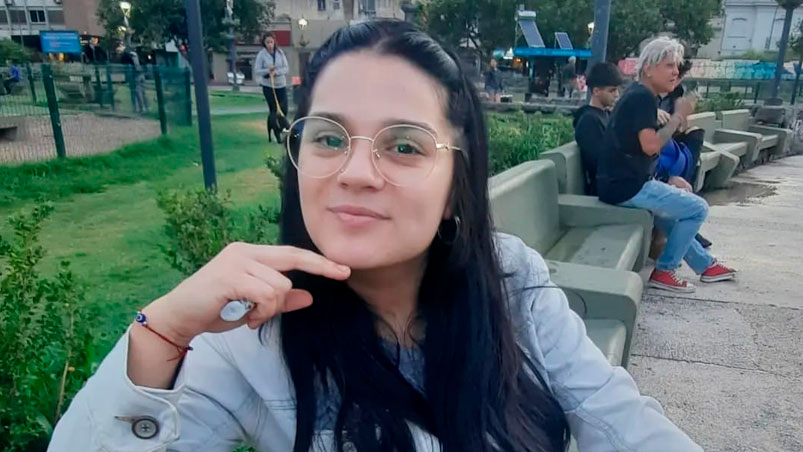ElDoce's tweet photo. Desapareció una joven en Despeñaderos y buscan al último hombre que la vio >> https://t.co/KXgifnhl62 https://t.co/5ta4zfCKED