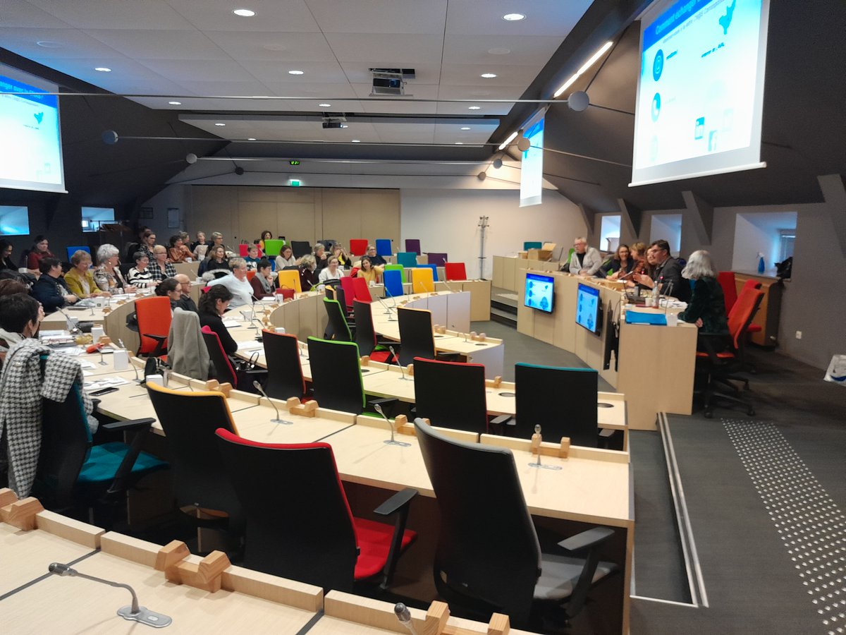 cnasouest's tweet photo. 📣@cnasouest poursuit son tour de Bretagne ⚓️! Plus de 50 correspondants réunis à @LamballeArmor pour découvrir les nouveautés #cnas 2023🤩!
🗓️RDV pris ce jeudi avec les correspondants d'#IlleetVilaine https://t.co/djgKmCPkvL