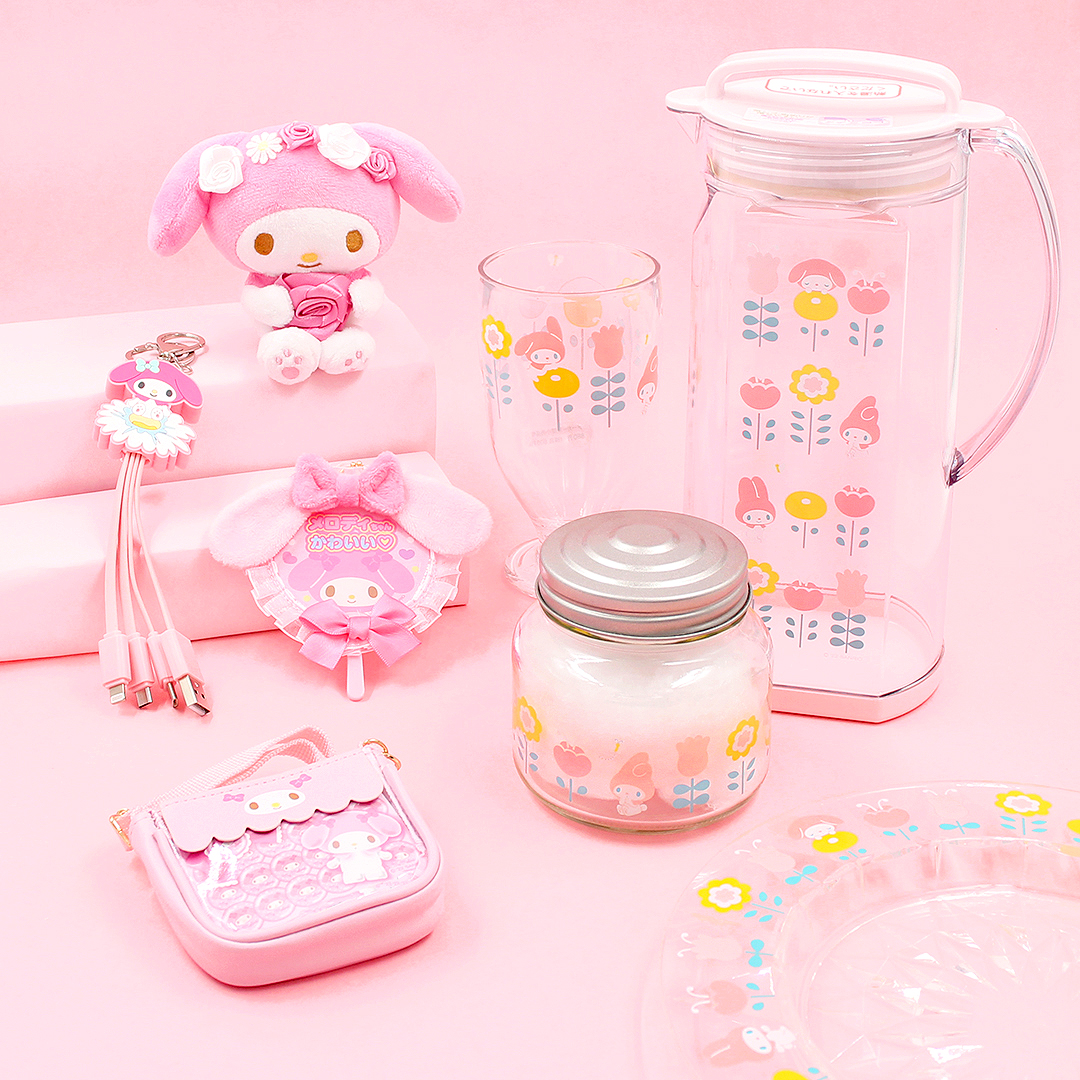 artbox_cafe's tweet image. We wonder if she picked up any of these extra pink and pretty #MyMelody goodies that landed recently in our boutique here in #Brighton. You can get a closer look at them in our IG stories currently! 😍🌸

[part 3] #ARTBOXCafe
