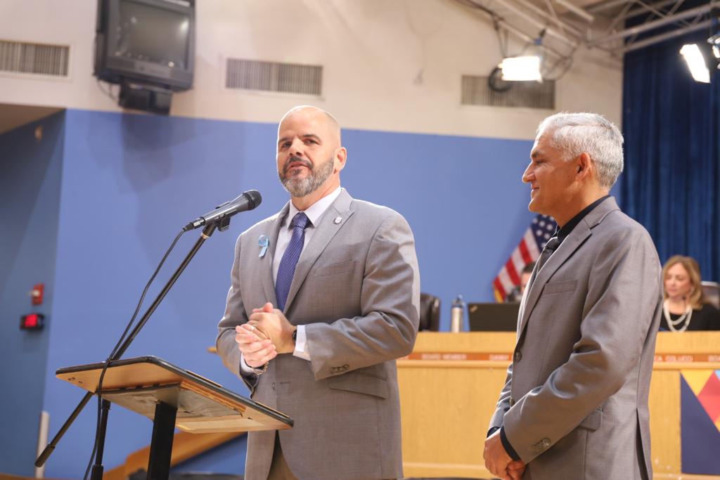 MDCPS's tweet photo. Honoring lifelong educator Ariel Chang Cisnero for providing students at @HGESDolphins with a challenging learning environment that helps prepare them for future success. #MDCPSTeachersRock https://t.co/TpOXtgTlsf