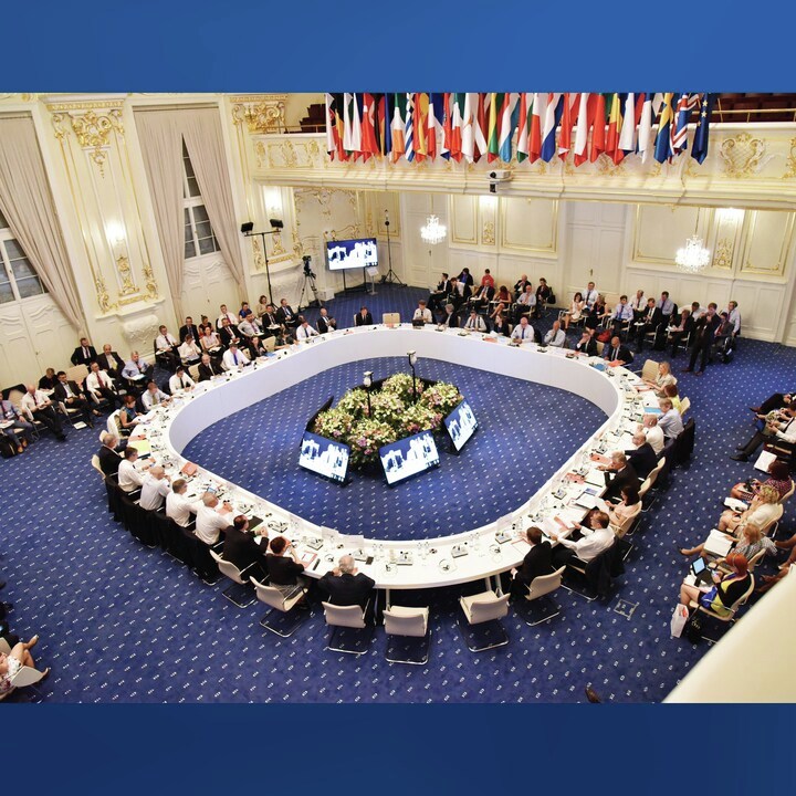 SlovakiaMFA's tweet photo. #Slovakia is a part of European community 🇪🇺 

🇸🇰 became a member of the #EU in 2004, joined the #Schengen area in 2007 &amp; adopted € in 2009. We strengthened our voice in foreign policy, gained a freedom of travel &amp; access to the single market.

#MissionSlovakia 3️⃣0️⃣ https://t.co/S0BbouRXDa