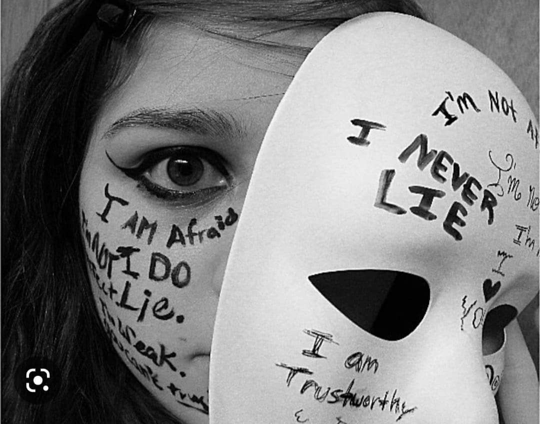 Ze zijn zo te vertrouwen onze beleidsmakers koop zonnepanelen en genegeerd je eigen voordeel en nu draaien ze dat weer terug. Dik knaken geïnvesteerd als burger in verduurzaming en dan krijg je weer die dikke middelvinger.

Tinus