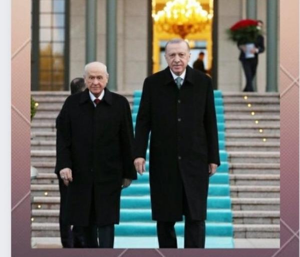 AFFETMEK Erdemdir
Ve ...!
Devlete Affetmek yakışır
<a href="/dbdevletbahceli/">Devlet Bahçeli</a> 
<a href="/RTErdogan/">Recep Tayyip Erdoğan</a>