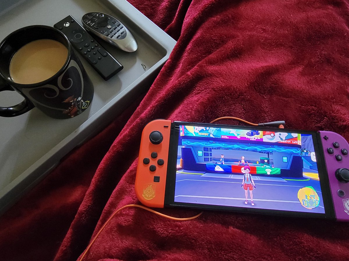 _WildInstinct_'s tweet photo. Unexpected day off, enjoying the morning in bed playing Pokemon Scarlet and drinking my coffee. Doesn't get much better then this 😁 #WildInstinct #pokemonscarlet #pokemon #pokemontrainer #shiny #shinypokemon #shinyhunter #pokedex #livingdex #floridalife #iloveflorida https://t.co/Zts5qNDBjA