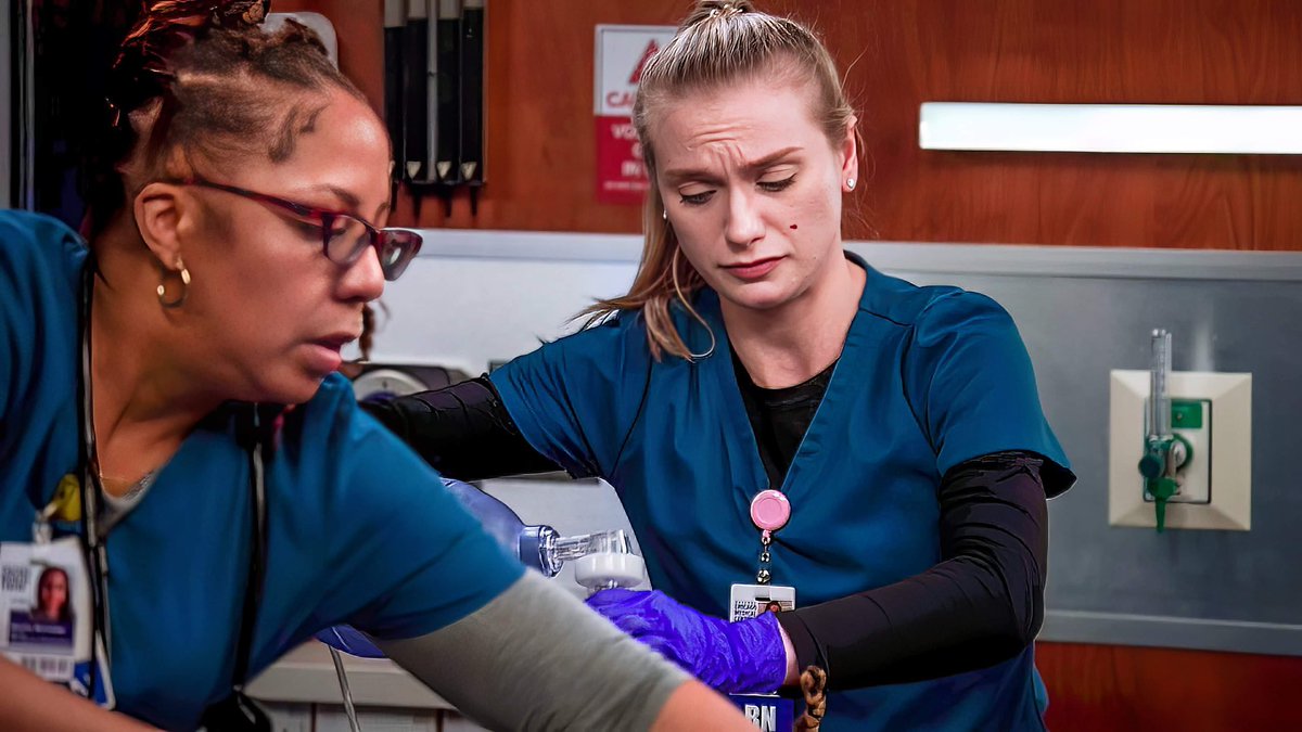 OMG. Just caught up on last weeks episode & they used the take where the bloody stool got on my face!! 🤣🤩 I love my job SO MUCH. Thank you @NBCOneChicago 😍 This is an amazing memory to have a photo of🤗  #ChicagoMed #OneChicago #ChiHards #NurseKayla