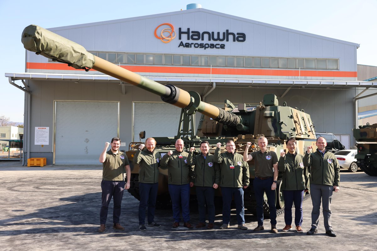 A team of our engineers are visiting Hanwha Aerospace in Korea this week to talk about how we’ll build the #K9A2 turrets in the UK. #UKJobs #Engineering #AdvancedManufacturing #MobileFiresPlatform @K9TeamThunderUK
