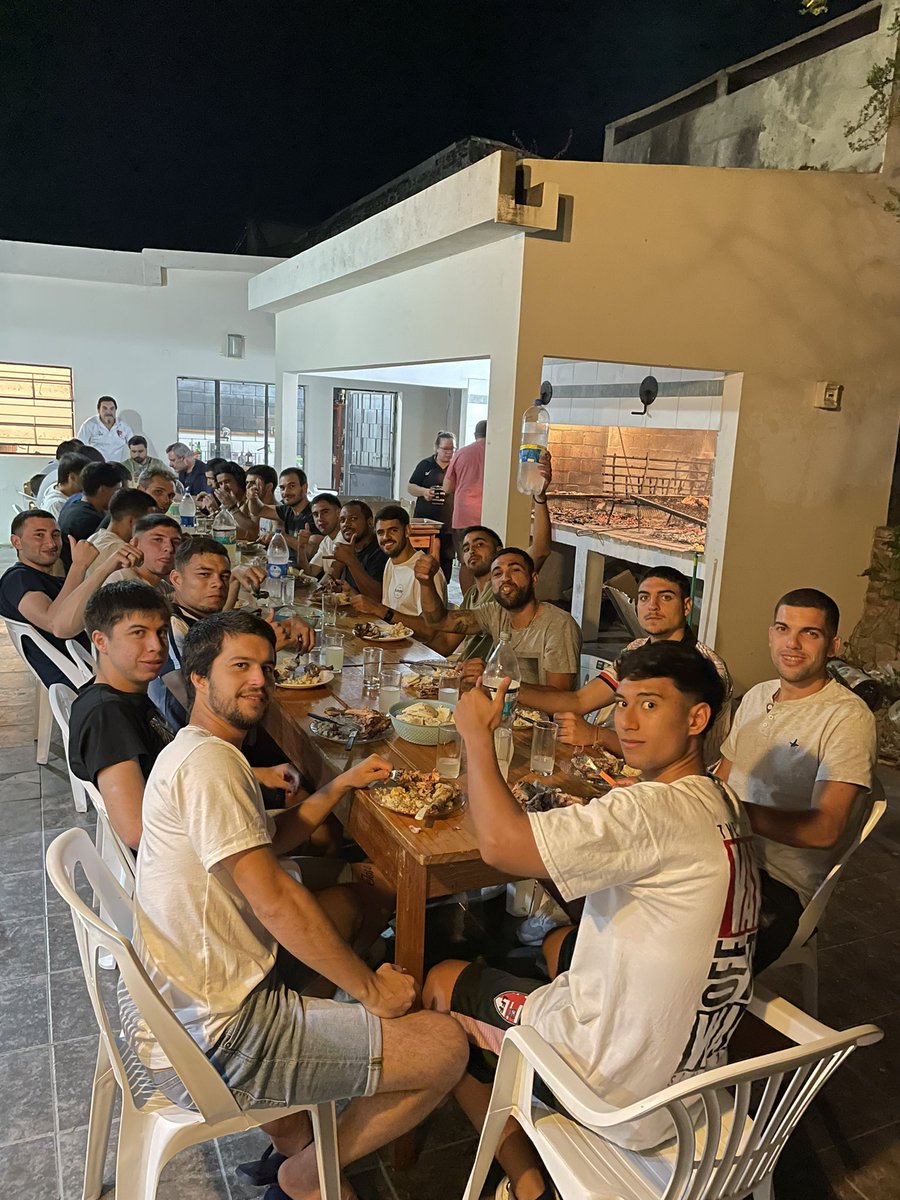 RodriRod93's tweet photo. Feliz de formar parte un año más!!🔴⚪️ 
Hoy comienza la ilusión copera.. Copa Nacional de selecciones 2023 #FloridaAbsoluta https://t.co/TD9g44OUi2