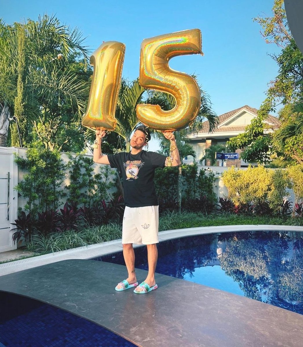 SupportFeNeto's tweet photo. Felipe está quase completando 35 anos, quando vocês começaram a acompanhar qual era a idade dele? https://t.co/U4BU7cgv8E