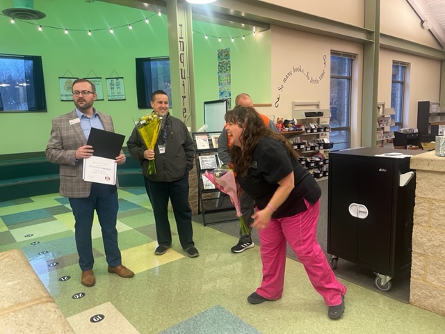 Congratulations to Hodge Elementary's 2022-23 Support Staff Member of the Year, Mrs. Angela Lieberoff! Nurse Angela is our amazing school nurse. She goes above and beyond for all of our students every day! Congratulations, Nurse Angela!
