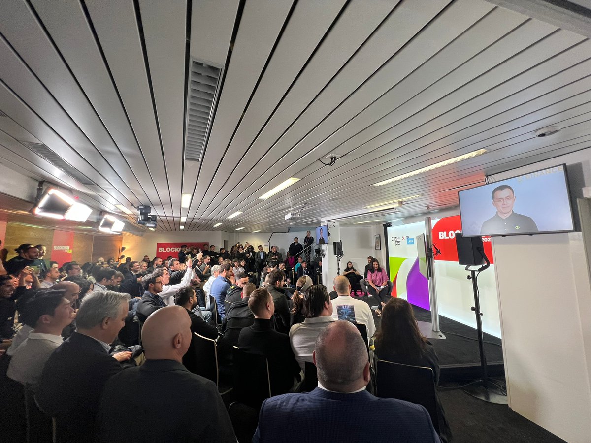 The fireside chat is happening right now with <a href="/cz_binance/">CZ 🔶 BNB</a> and <a href="/MParlikar/">Medha Parlikar</a>. Tune in now 👇
youtube.com/watch?v=-hhvE5…