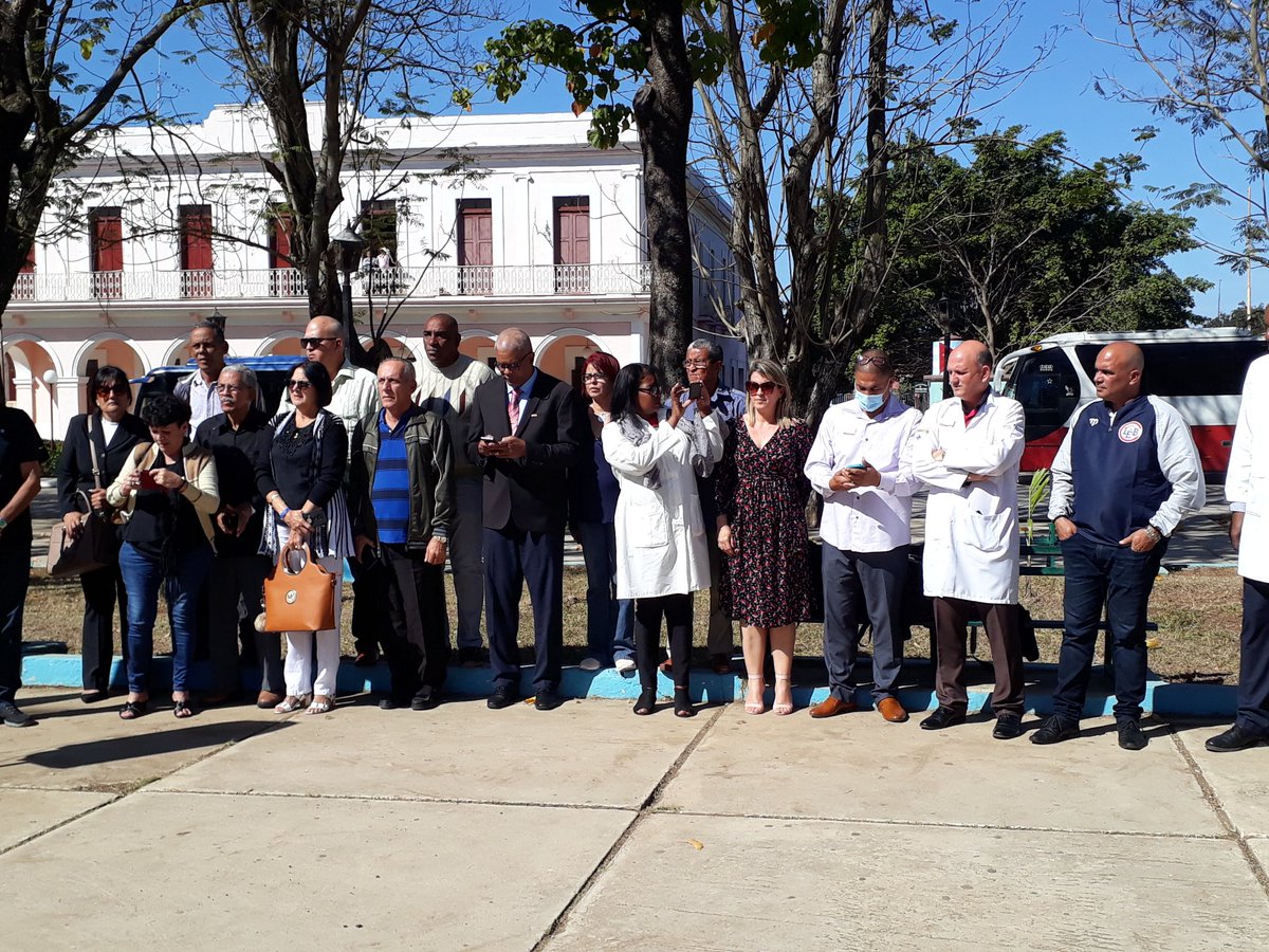 Salud_Colon's tweet photo. Se realiza en el municipio de #ColonEnVictoria el acto central por el Natalicio del Dr. Eusebio Hernández Pérez. #MatancerosEnVictoria
#Salud_Colon @DPSMtzas
@AsistenciaMedi @asamblea_colon @SuarezYoslady https://t.co/SjdBgh7Ssx