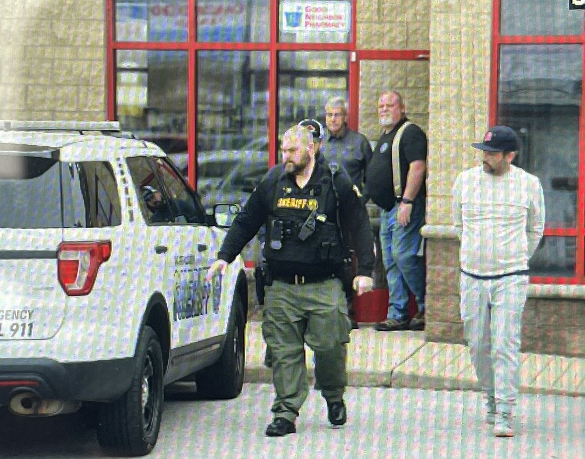 Brennan Crain on Twitter "RT joeimel Pharmacist Joseph Huff, of