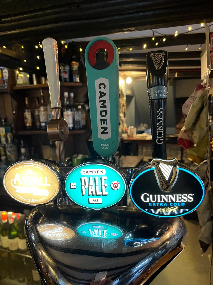 Axe and Compass tweet media