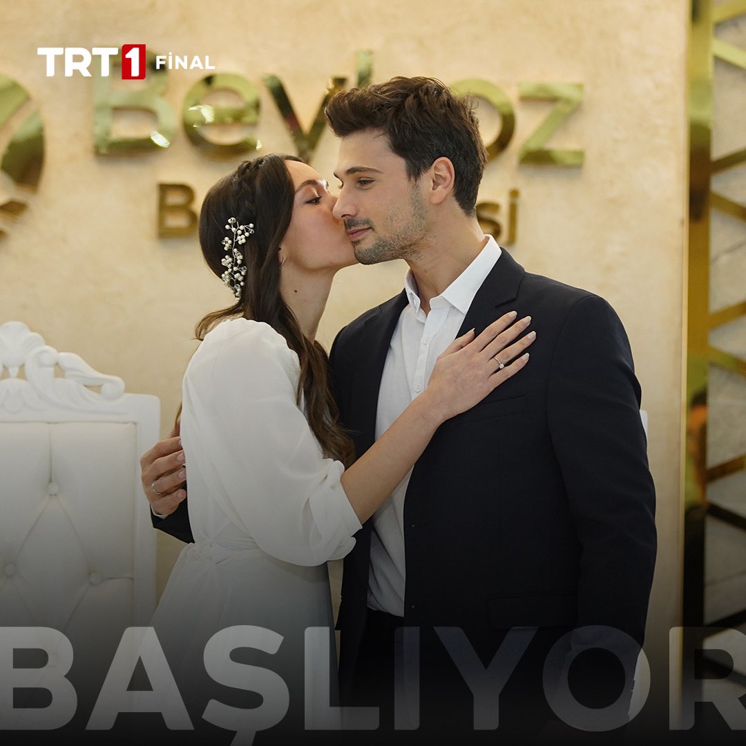 Şimdi bir ömüre evet deme vakti…🥰 #KasabaDoktoruFinal bölümüyle birazdan @trt1’de başlıyor!✨