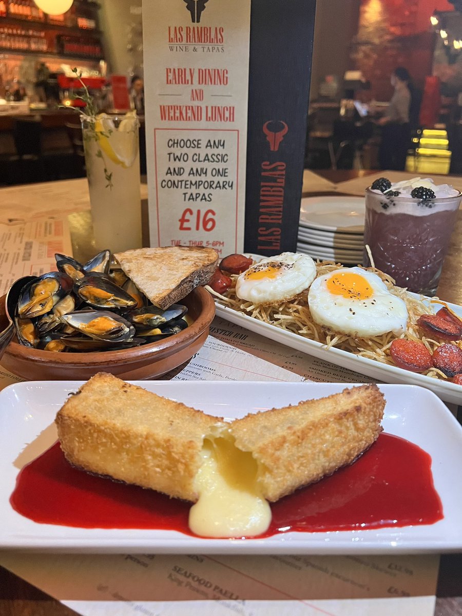 EARLY DINING &amp; WEEKEND LUNCH 🇪🇸

Choose any 2 Classic, and any 1 Contemporary Tapas - £16

Tues | Wed | Thurs | 5pm - 6pm
Friday &amp; Saturday  | 12pm - 6pm

Which will you be having?
View menu &amp; reserve your table here
LasRamblasWineandTapas.co.uk
01925 658973

#Tapas #Restaurant