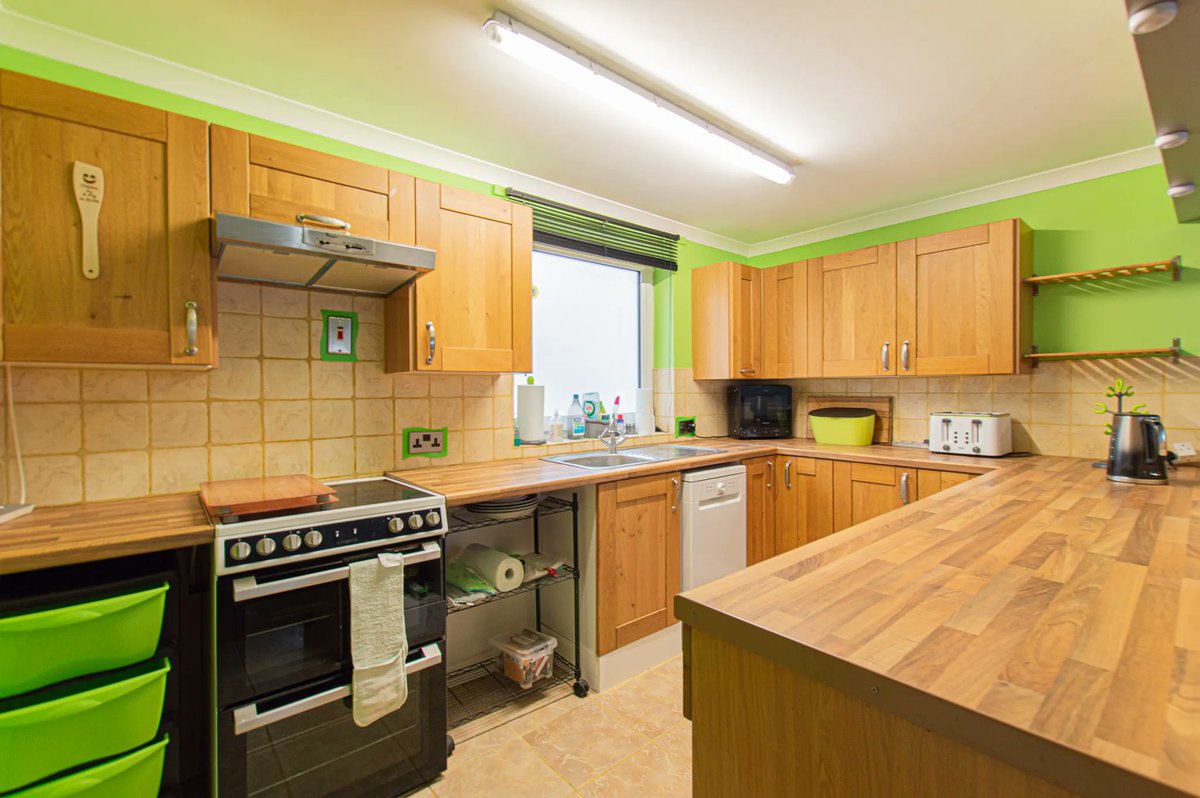 Sheppards Estate Agent tweet media