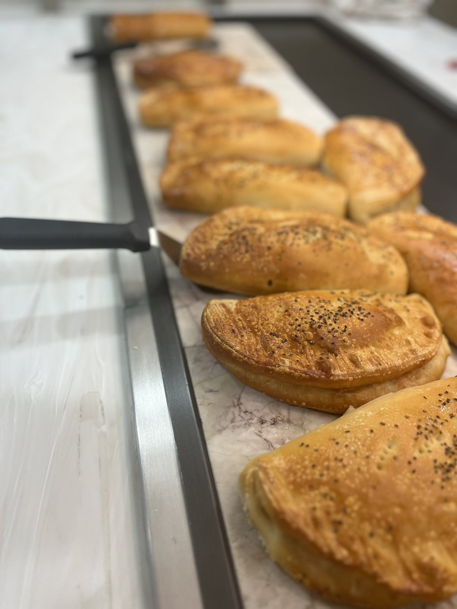 Delicious Calzones for lunch today 😋
#calzones #nazdining #nazarethcollege #nazarethstudents #