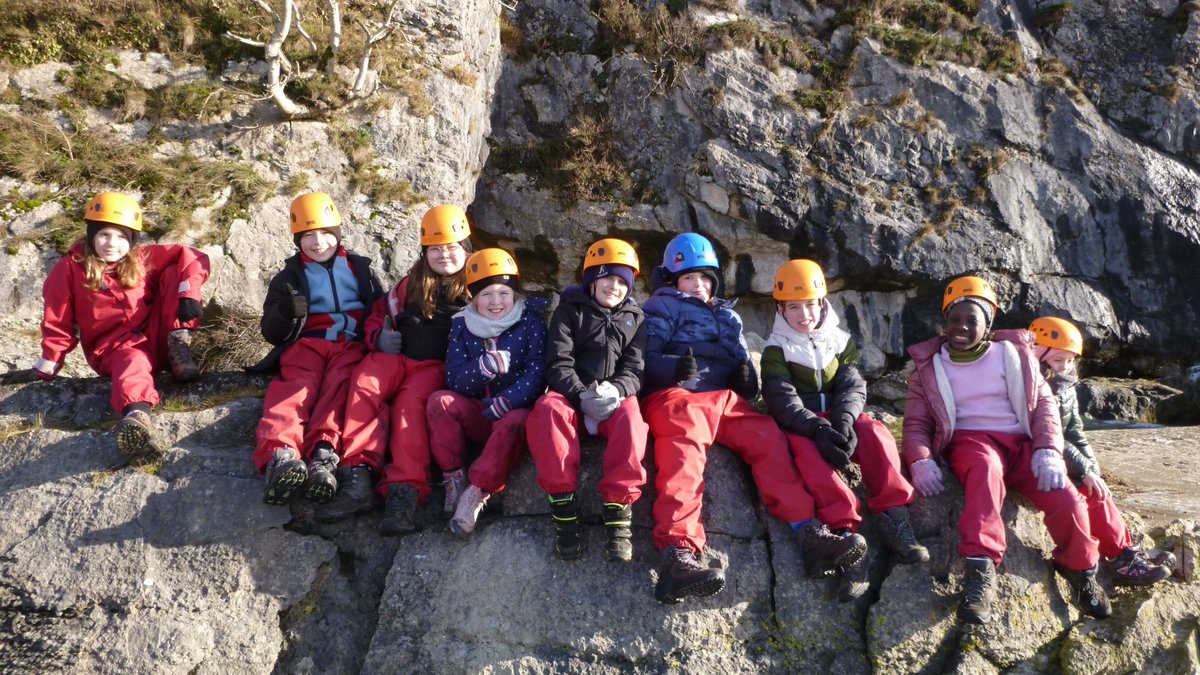 HighBorrans's tweet photo. Sunshine? In the #LakeDistrict? In January?
You're welcome @stmaryprimary 😎
#winterresindetials #realadventure #teamwork #wellbeing #resilience https://t.co/I4cQfRWjva