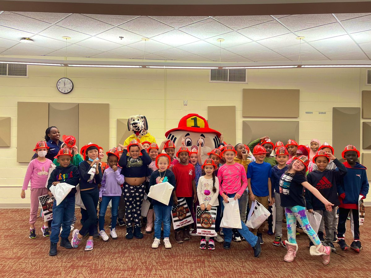 Dr. Weeks 2nd Grade tweet media