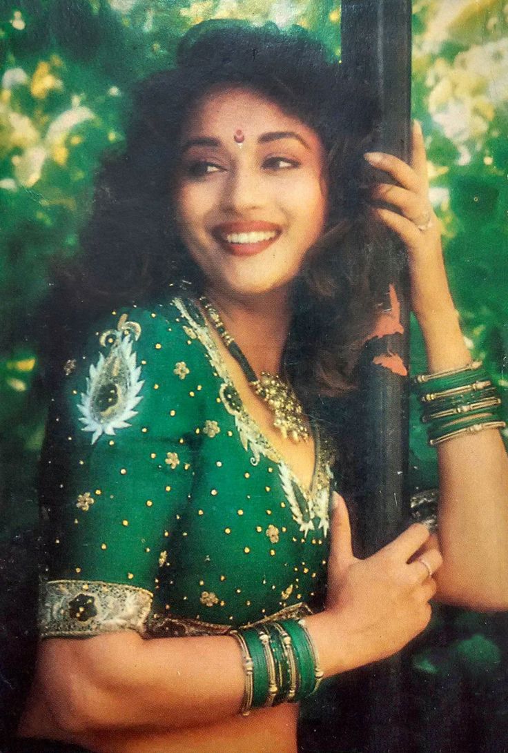 kajolstarr's tweet photo. I think about @MadhuriDixit at least 8h a day as a form of self care https://t.co/lP5T76IHRa