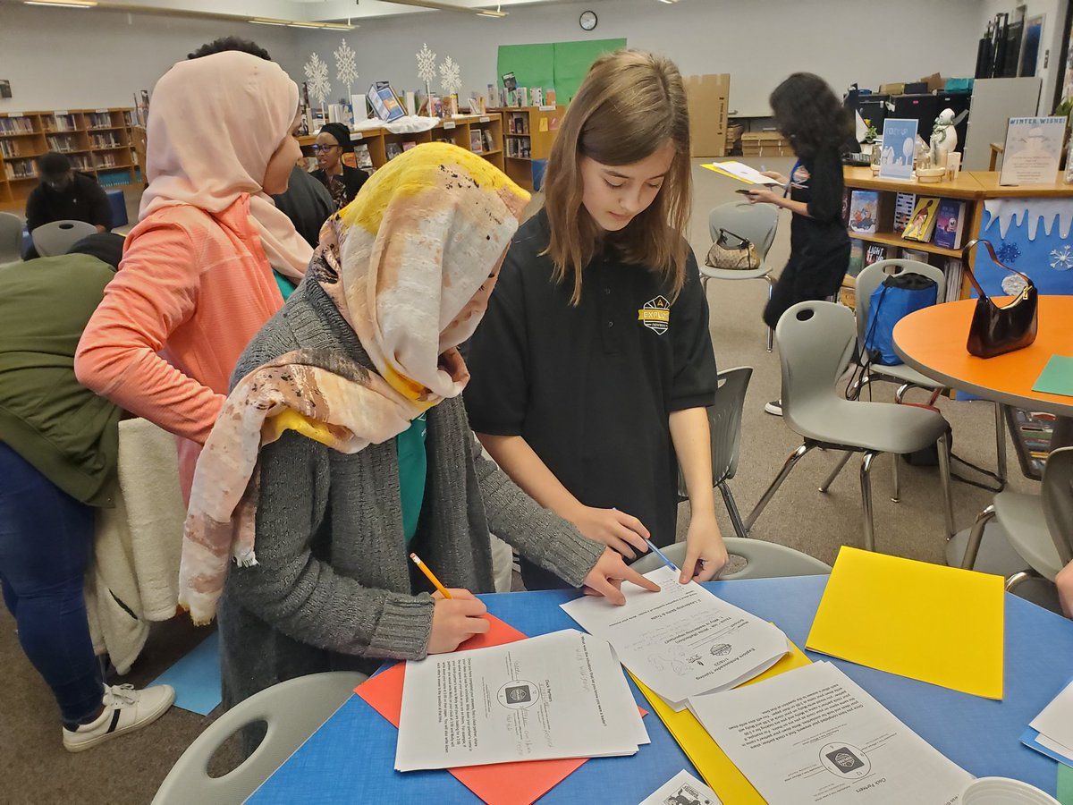 ExploreNewcomer's tweet photo. Thank you @ExploreRamsey for hosting our new Student Ambassadors today. @NewcomerAcademy students learned the importance of leadership and got to practice public speaking with other @ExploreJCPS students. @JCPS_MS_EA https://t.co/49tji97xNW