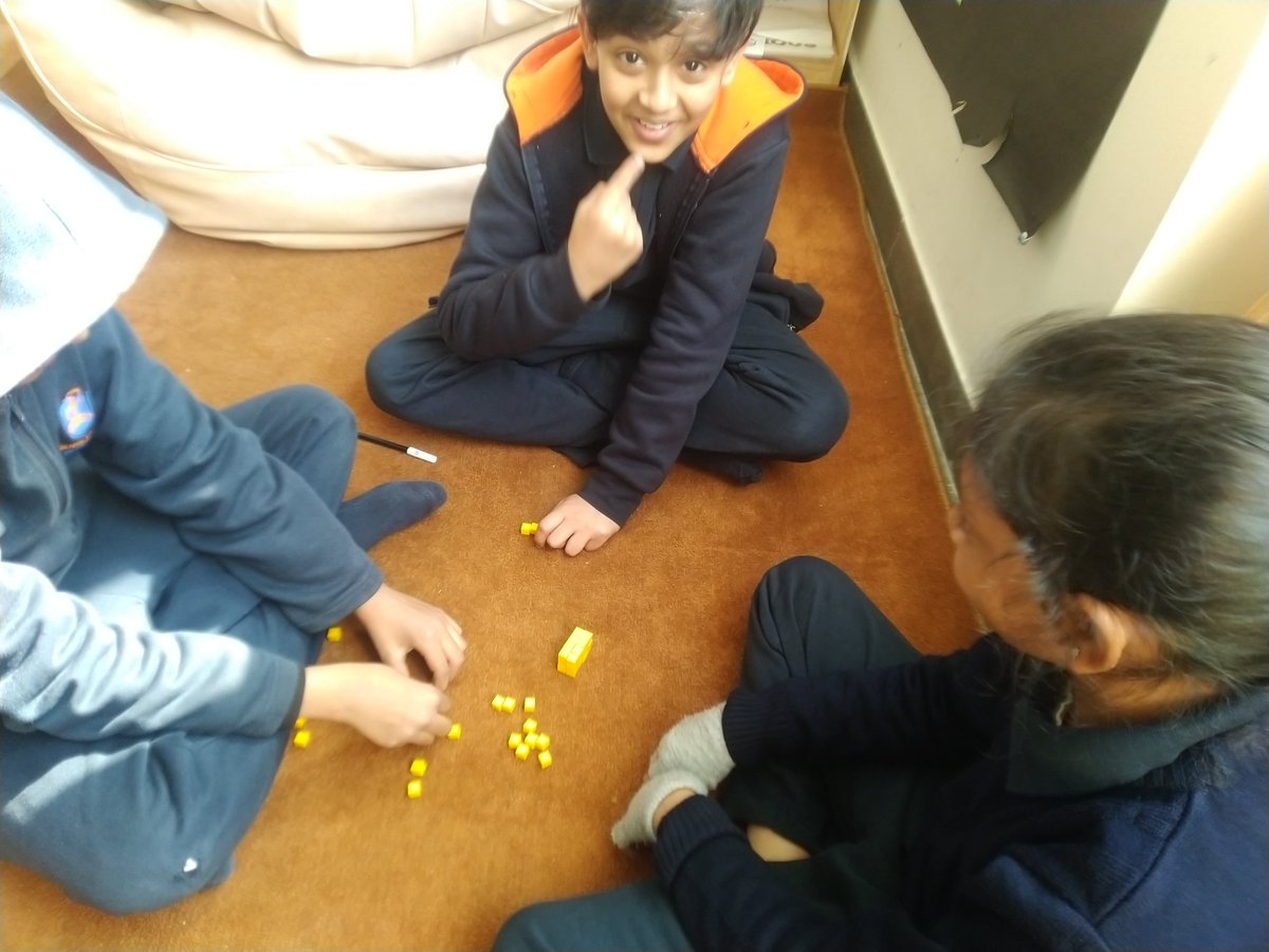 Nazan Andaleeb tweet media