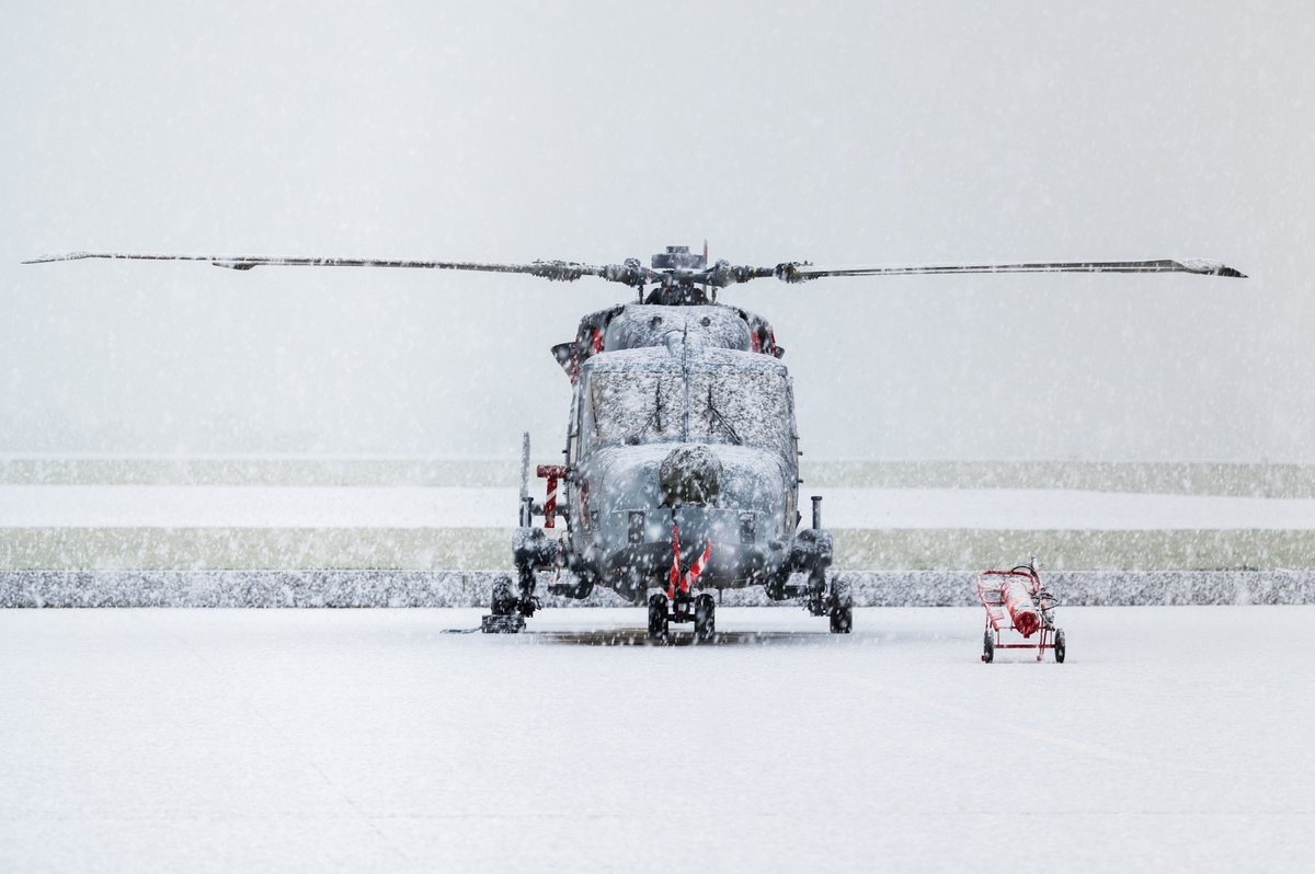 With 3 Wildcats ready for tasking, christmas may be over, but winter is not done with us yet! No matter the conditions, our crews are always ready. 

<a href="/BritishArmy/">British Army 🇬🇧</a> 
<a href="/ArmyAirCorps/">The Army Air Corps</a> 
<a href="/aacrecruiting/">Army Air Corps Recruiting</a> 
<a href="/1st_AviationBCT/">1st Aviation Brigade Combat Team</a> 

#AviationRecce #IAmCombatAviation