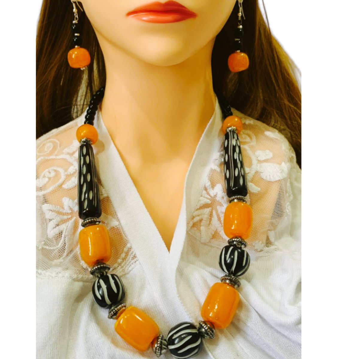 FirstGlobalShop's tweet photo. Excited to share the latest addition to my #etsy shop: Bold Wooden N Other Beads Statement Necklace, Antique, Light Weight, Wooden Black and Orange Beads Boho Necklace, Gift For Her https://t.co/zU7vVIBO7a #black #orange #no #woodnut #bohohippie #woodenbeadnecklace #lo https://t.co/2jxVf9cWLM