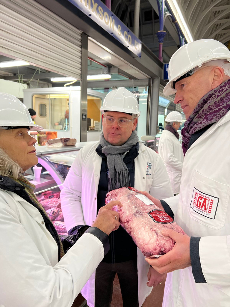 It’s been a pleasure to host Minister for Agriculture 
<a href="/MurrayWatt/">Senator Murray Watt</a> &amp; <a href="/NationalFarmers/">National Farmers' Federation</a> President Fiona Simson as they together met with UK Government, business and industry about the benefits of the Aus-UK Free Trade Agreement.
